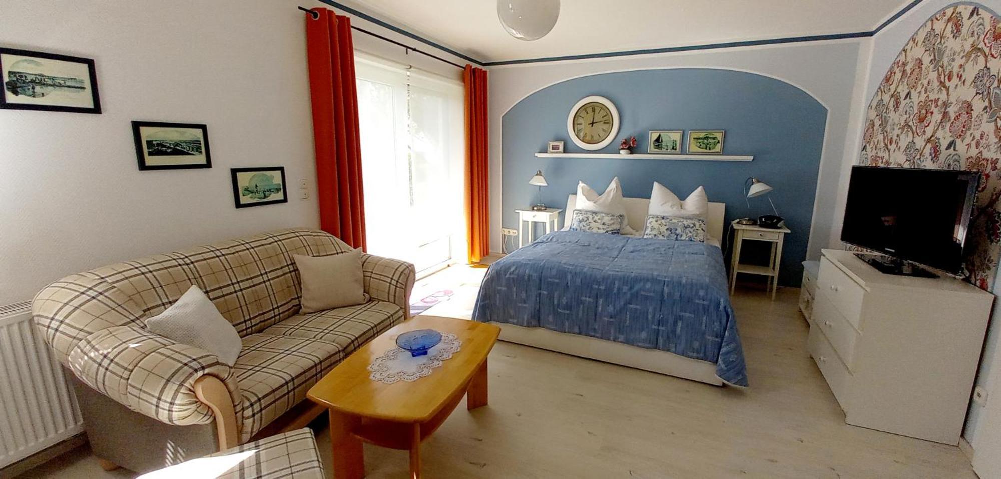 Studio 5 Im Eg Haus Stranddistel, Wunderschones Studio Fur 2 Personen In Zingst Esterno foto